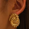 earing