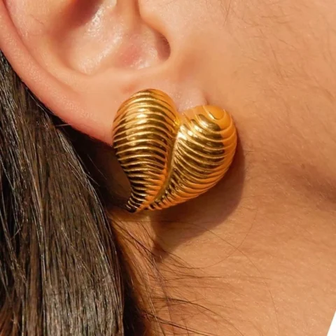 EARING
